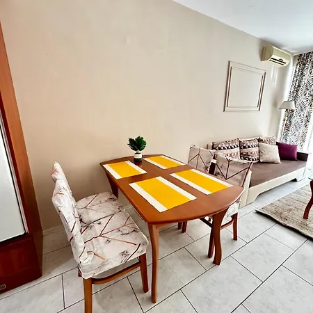 Dkapartments Amrita Апартаменты *