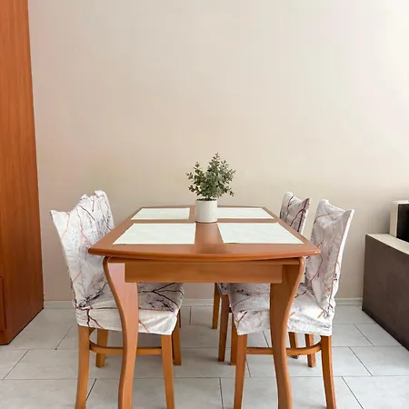Lägenhet Dkapartments Amrita