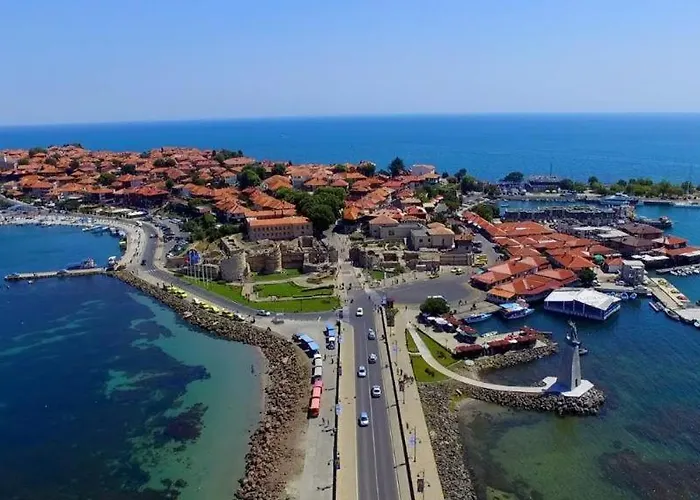 Dkapartments Amrita アパート